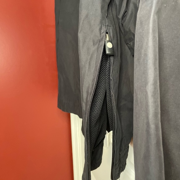 Mens Izod Pullover Windbreaker - Picture 6 of 8